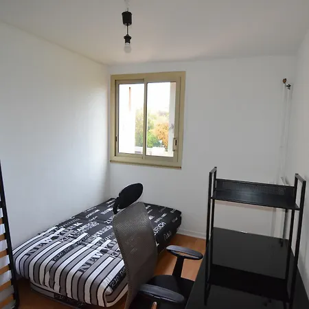 Rooftop 8 Personnes Grande Terrasse Avec Parking Quartier Aeroport Apartment Nice