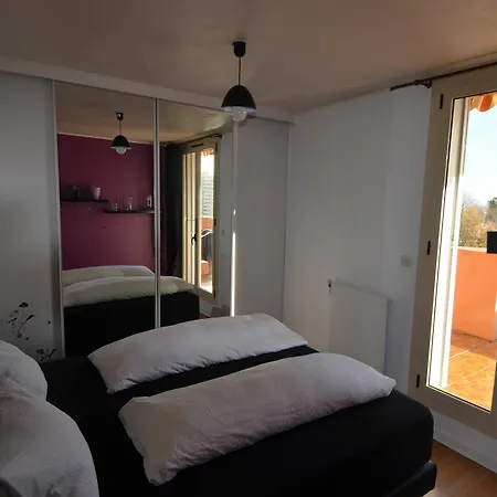 Apartment Rooftop 8 Personnes Grande Terrasse Avec Parking Quartier Aeroport *